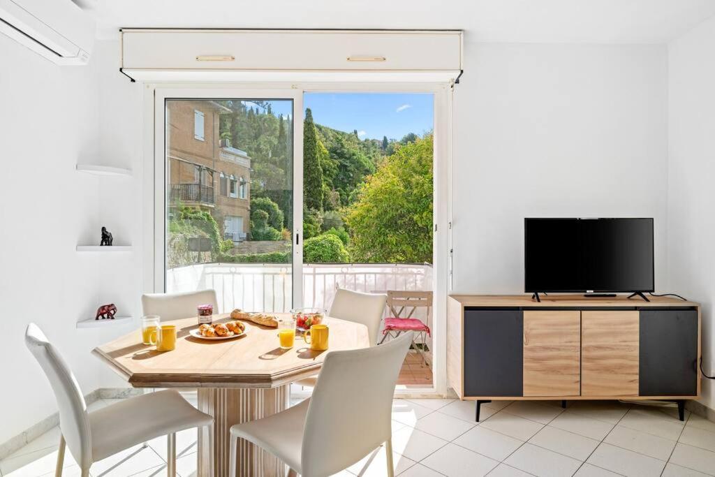 La Villa Julia - Calme - Spacieux - Parking Prive - Climatisation Menton Kültér fotó